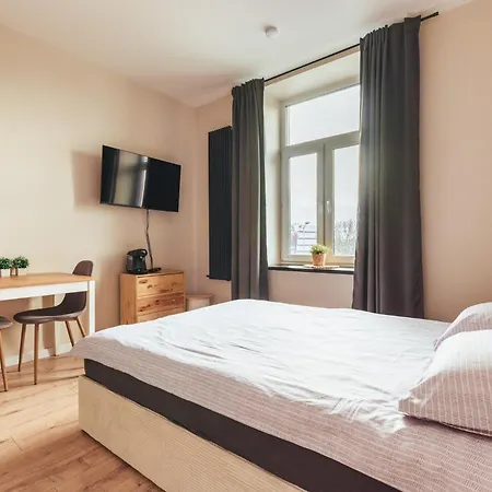 Przytulny Apartament Przy Dworcu Radom Exterior foto