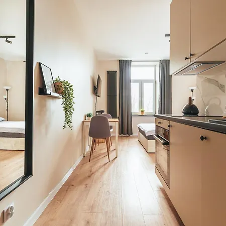 Przytulny Apartament Przy Dworcu Radom Exterior foto