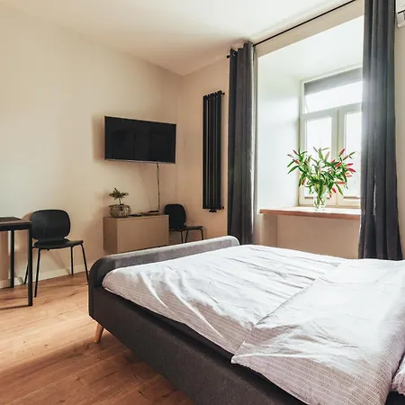 Przytulny Apartament Przy Dworcu Radom Exterior foto